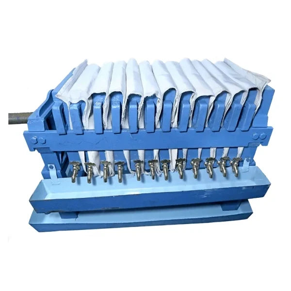 oil filter machine (model : 10 * 10 filter press)